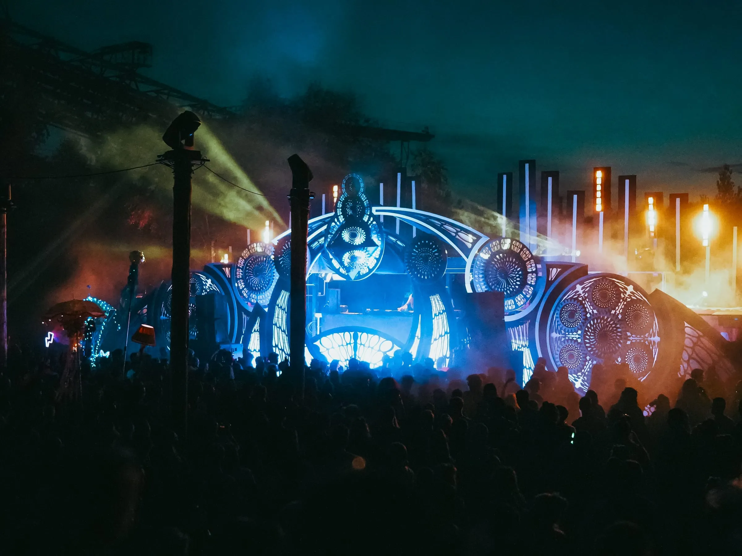 Feel Festival · Exit Stage – The first Feel stage – a planetary gear with an illusionary effect that turns, spirals and breathes with the music.