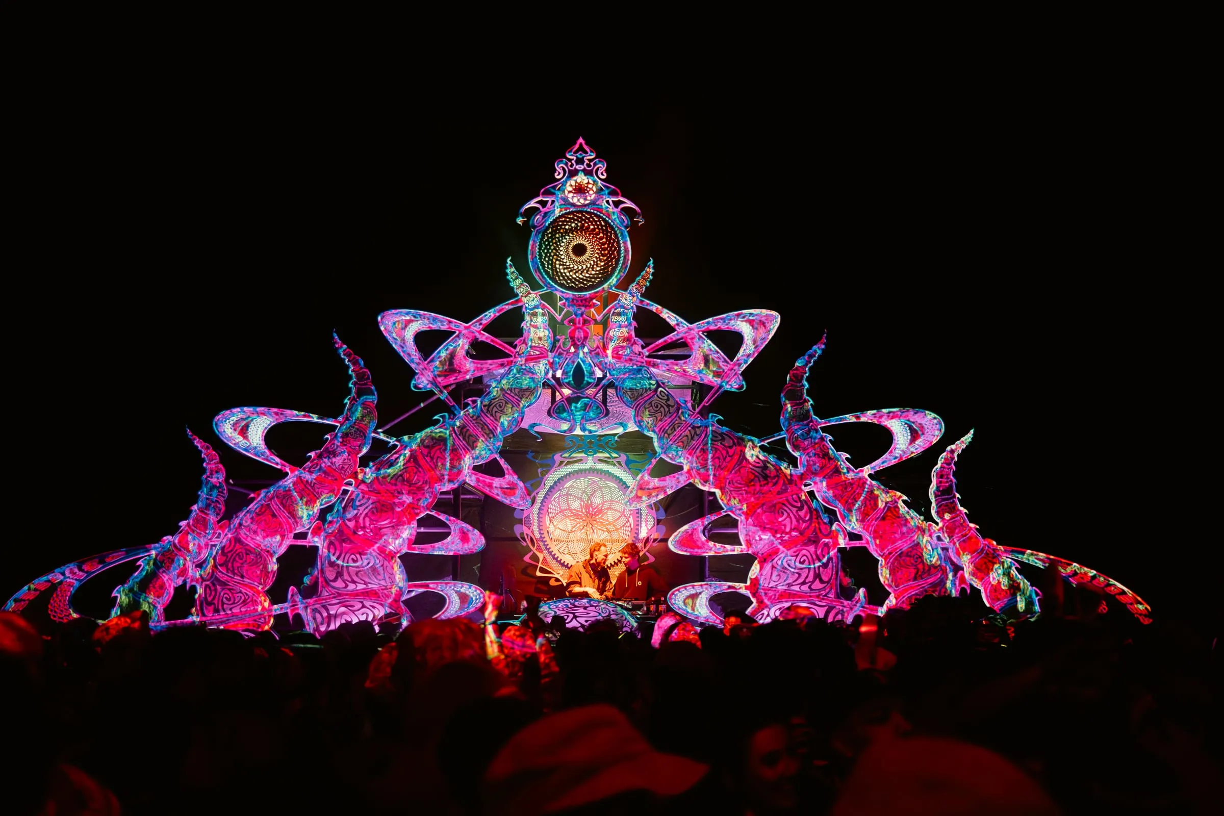 Beyond the Mountain – A festival in South Africa co-founded by Florian Görlitz – built around humanity’s most important ritual, opening a new chapter.